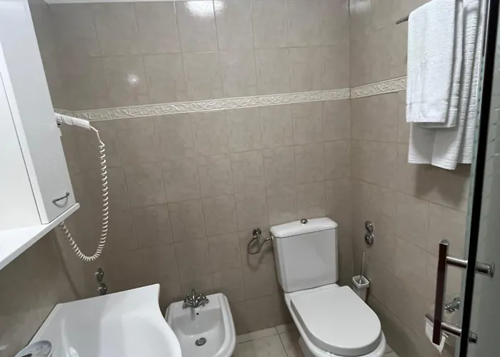 Affittacamere Base 3*